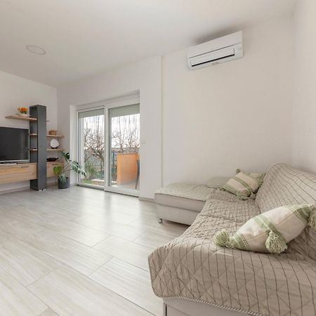 Apartma Zan Apartman Šmarje Kültér fotó