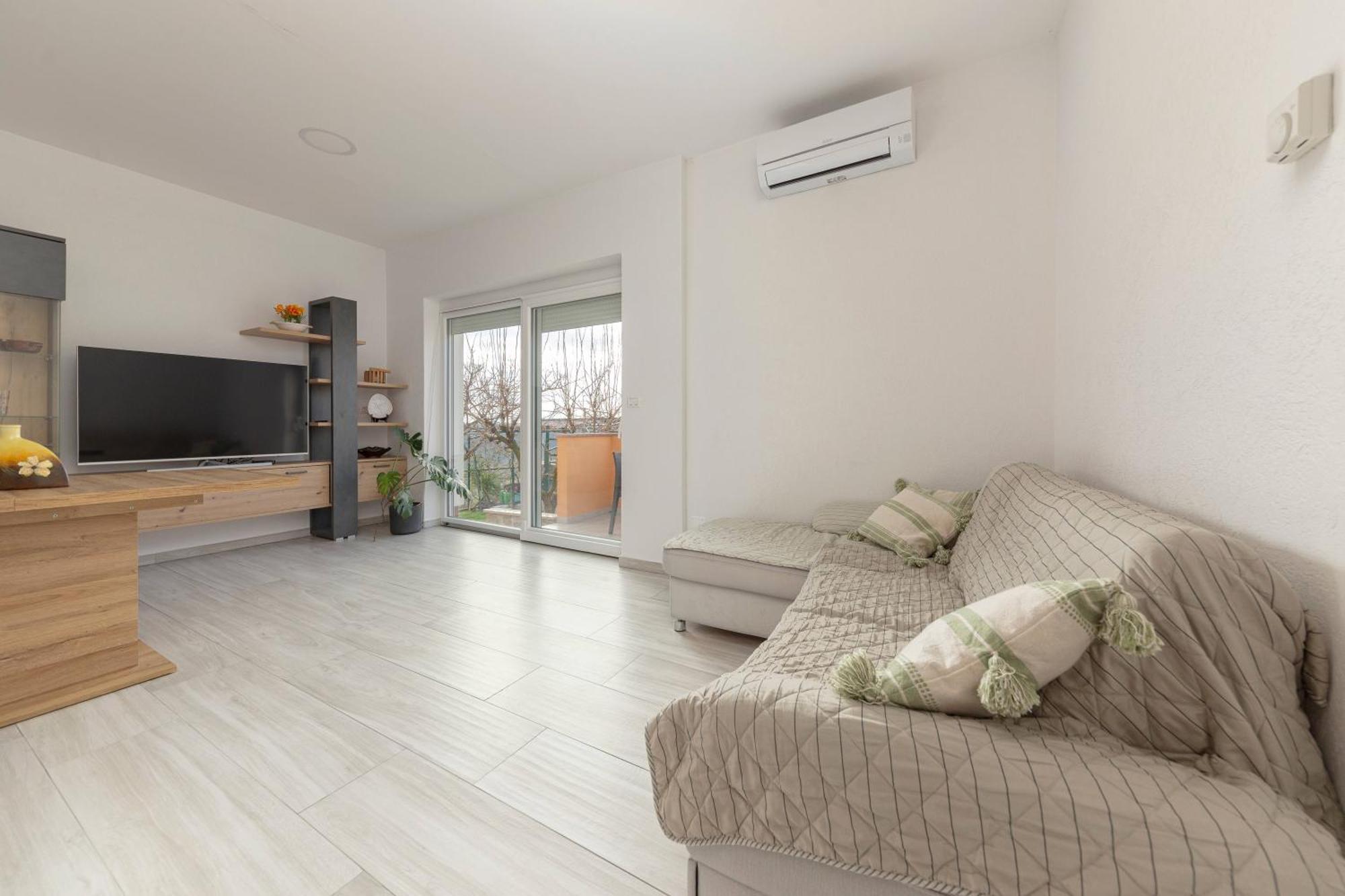 Apartma Zan Apartman Šmarje Kültér fotó