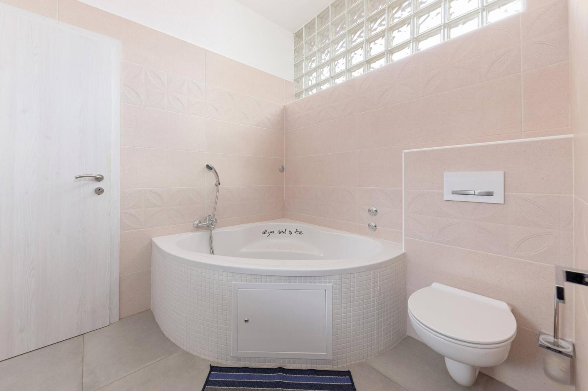 Apartma Zan Apartman Šmarje Kültér fotó